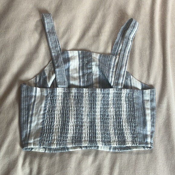 cropped striped tanktop - Picture 2 of 3